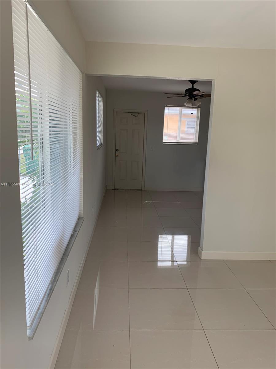 1200 SW 31st Ave Unit: 1