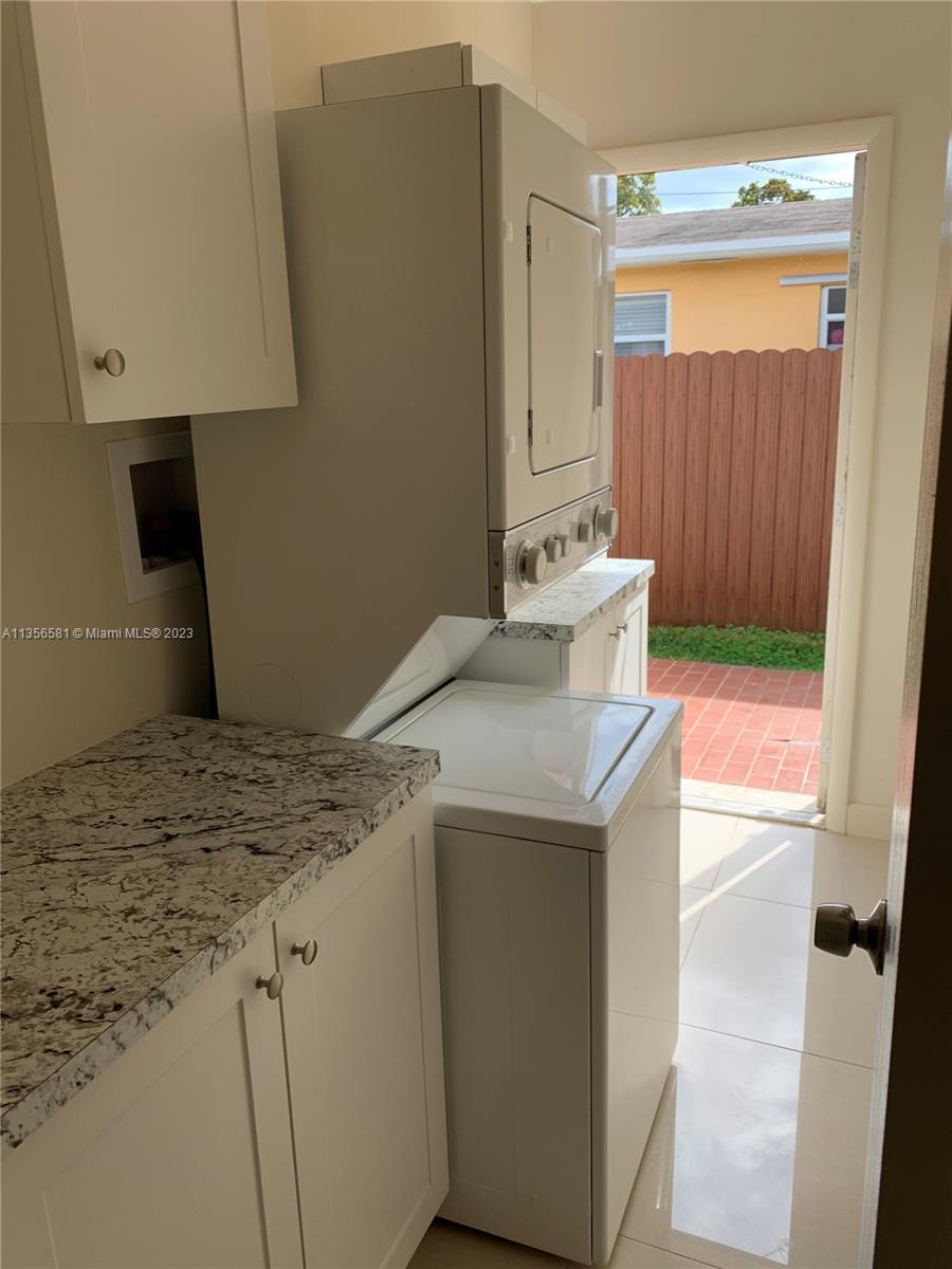 1200 SW 31st Ave Unit: 1