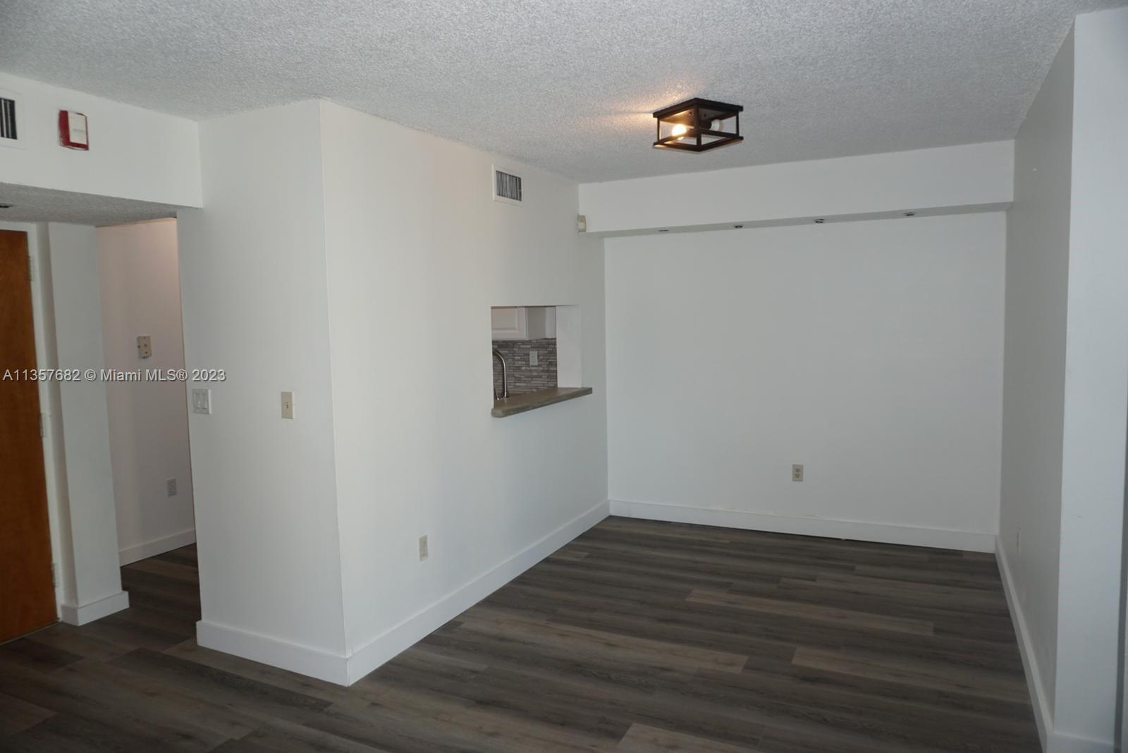 11780 SW 18th St Unit: 317