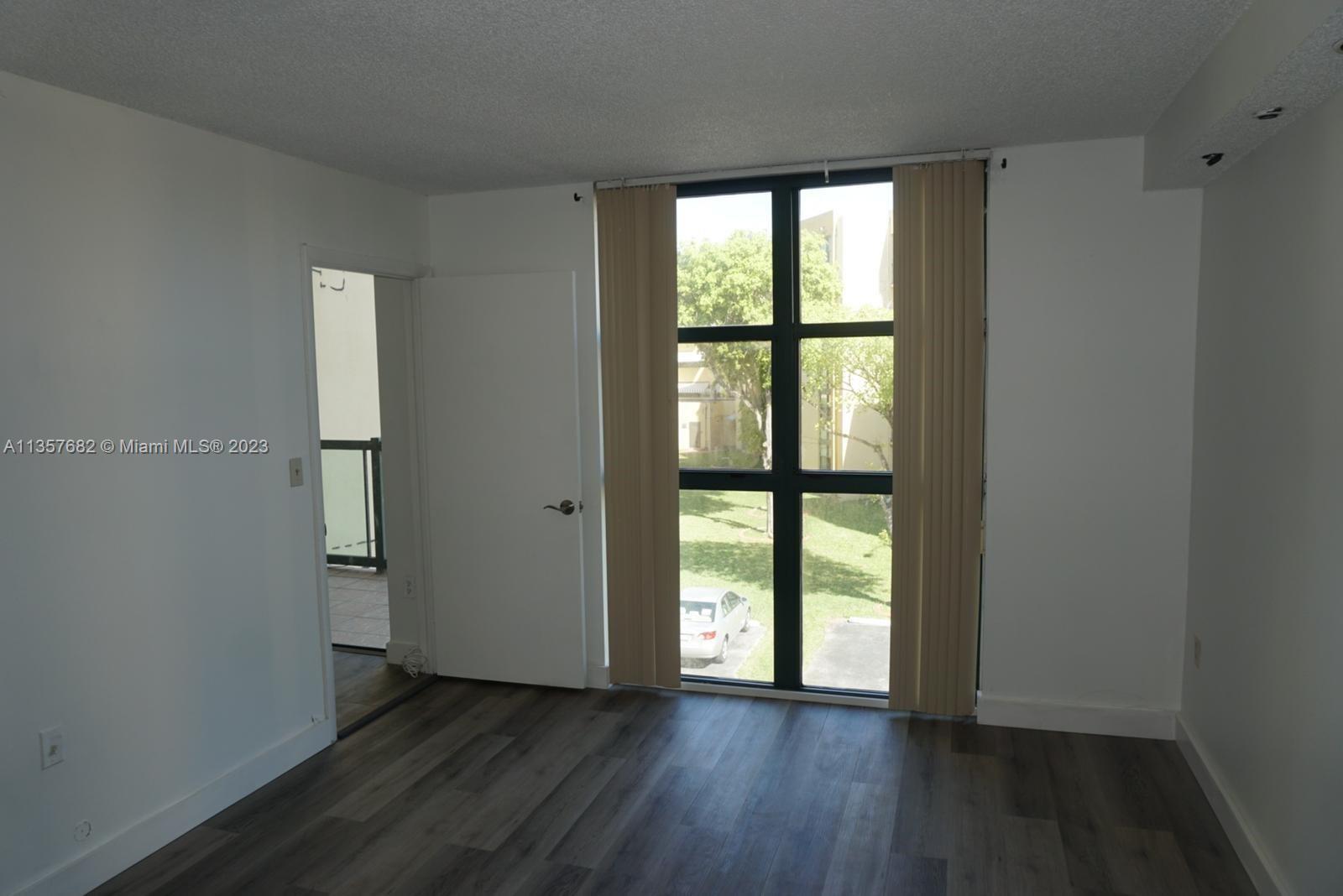 11780 SW 18th St Unit: 317