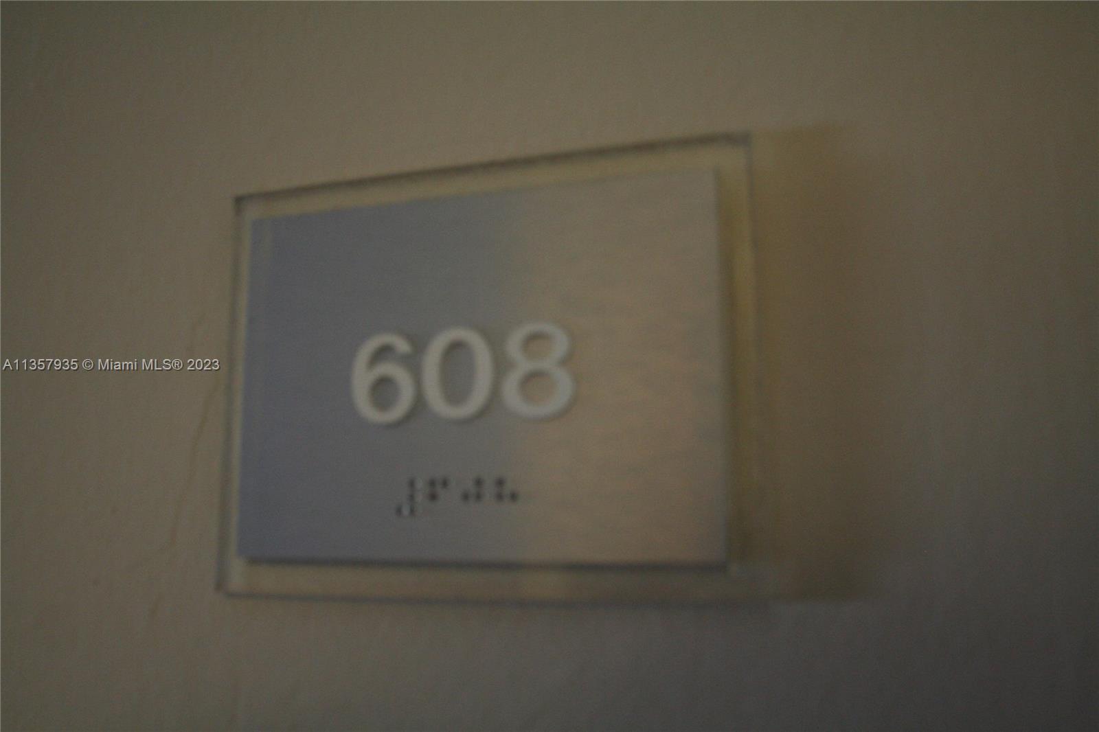 1035 West Ave # 608