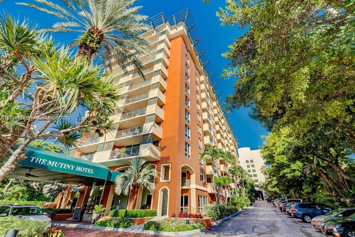 2951 S Bayshore Dr Unit: 717