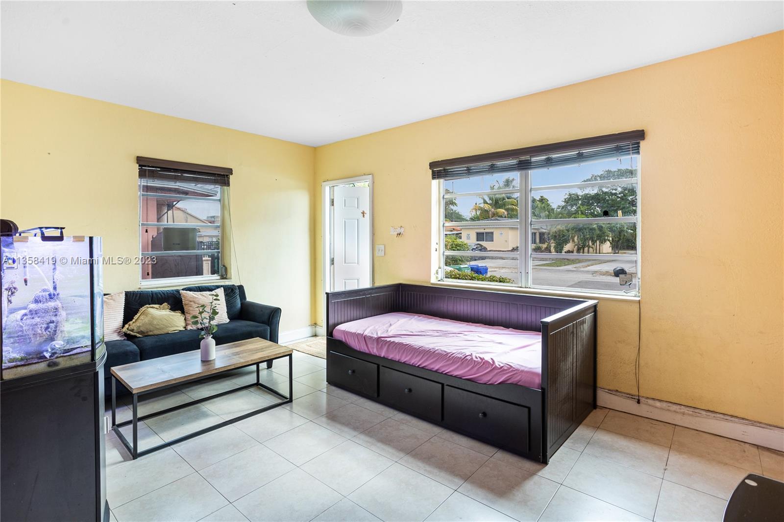 520 NW 25th Ave