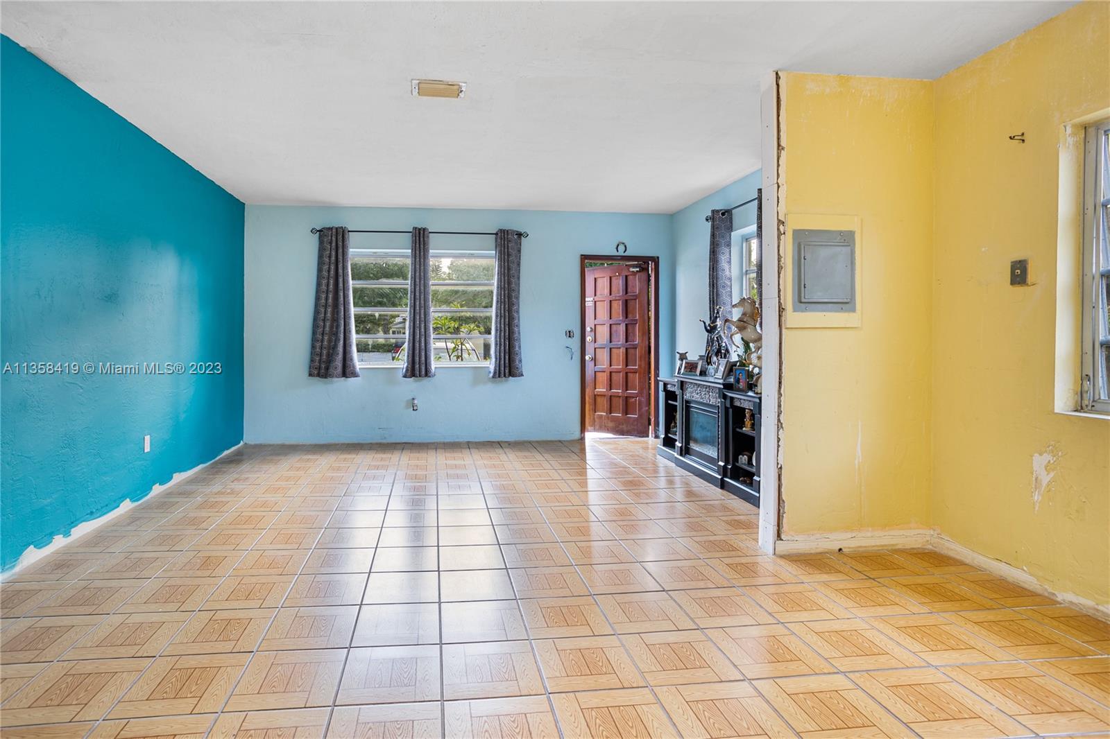 520 NW 25th Ave