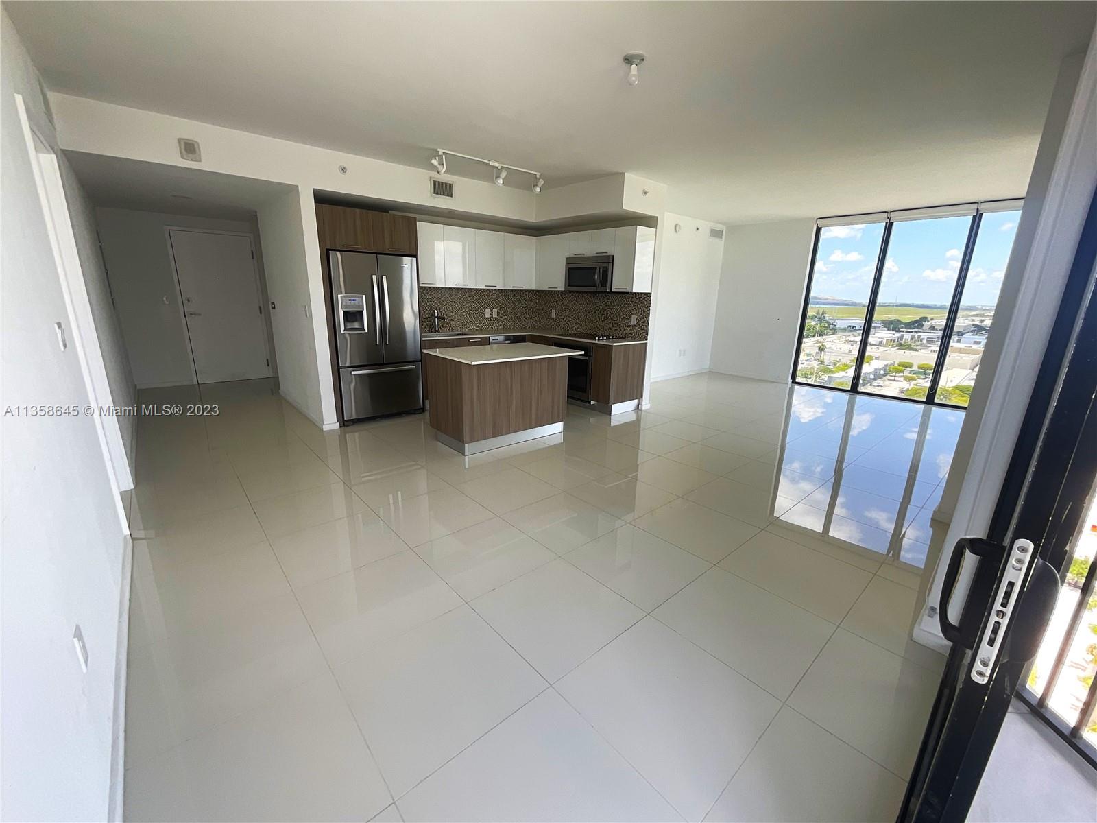 5300 NW 85th AV Unit: 1111