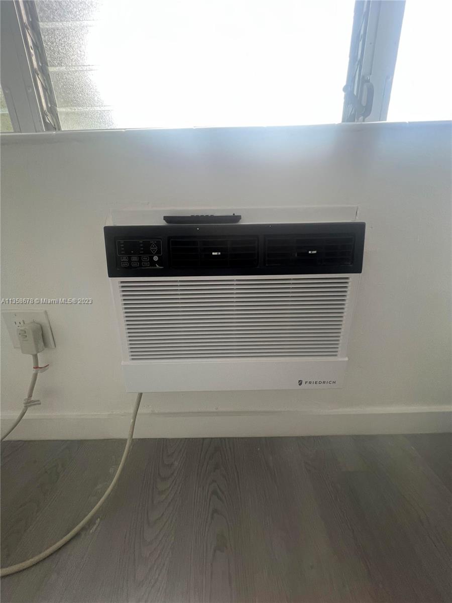 215 Zamora Ave Unit: 6