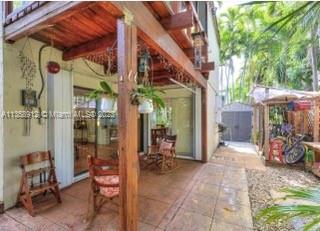3239 Mcdonald St Unit: 9