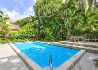 3239 Mcdonald St Unit: 9