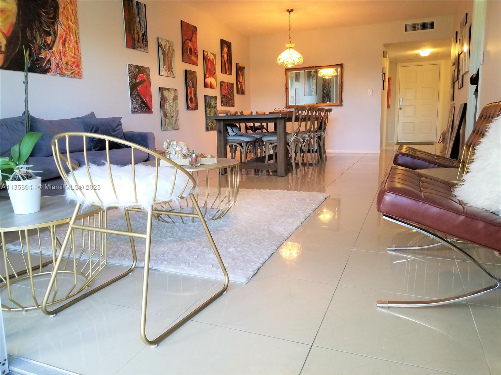 3050 N Palm Aire Dr Unit: 104