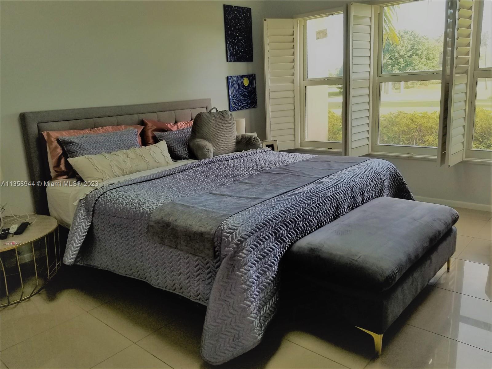 3050 N Palm Aire Dr Unit: 104