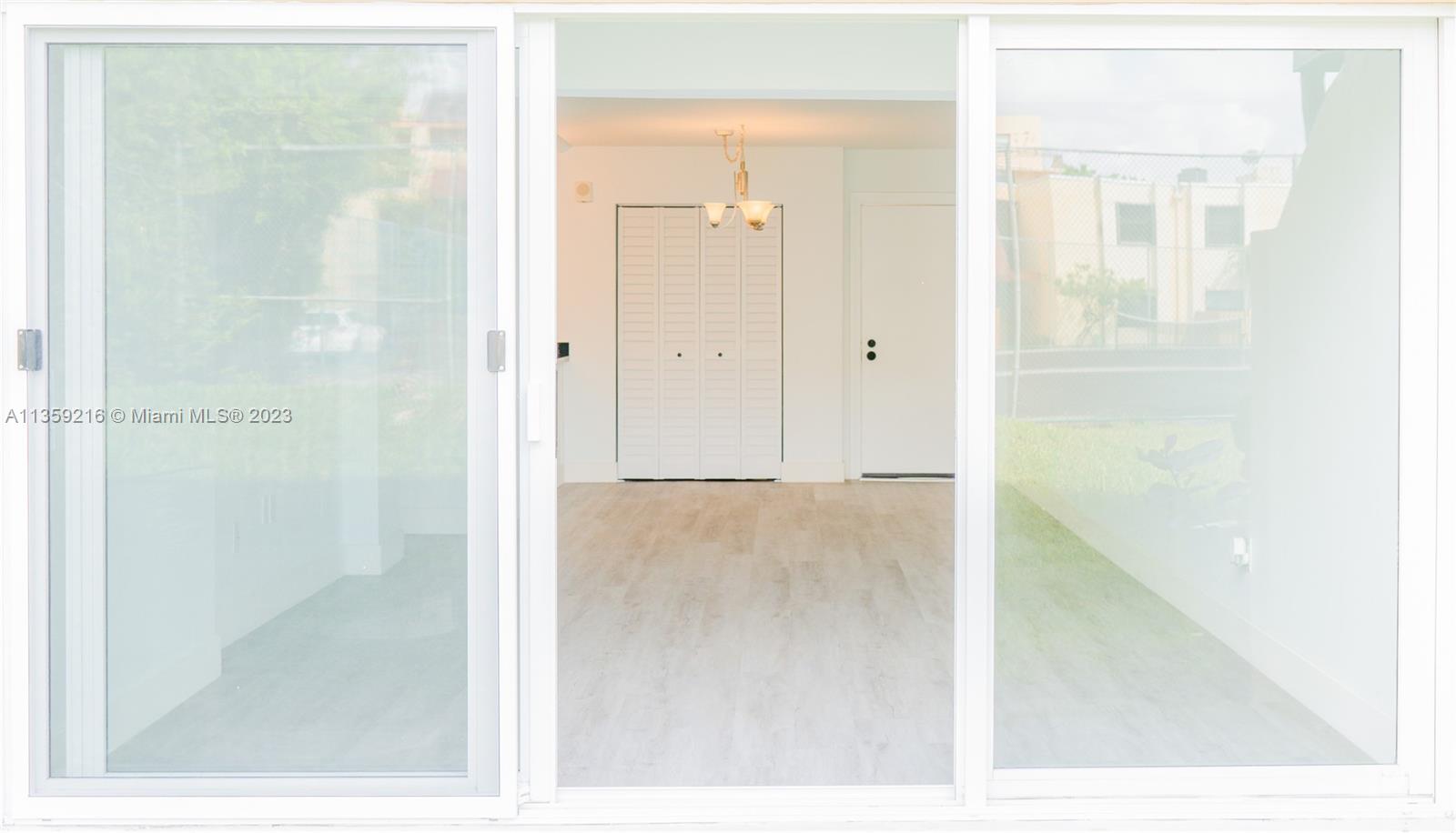 8887 Fontainebleau Blvd Unit: 105