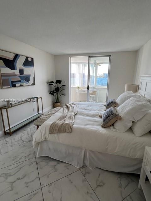 1000 NE 191st St Unit: 13