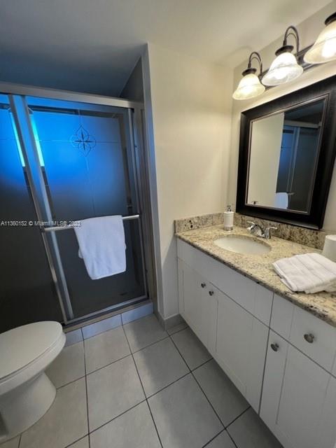 1000 NE 191st St Unit: 13