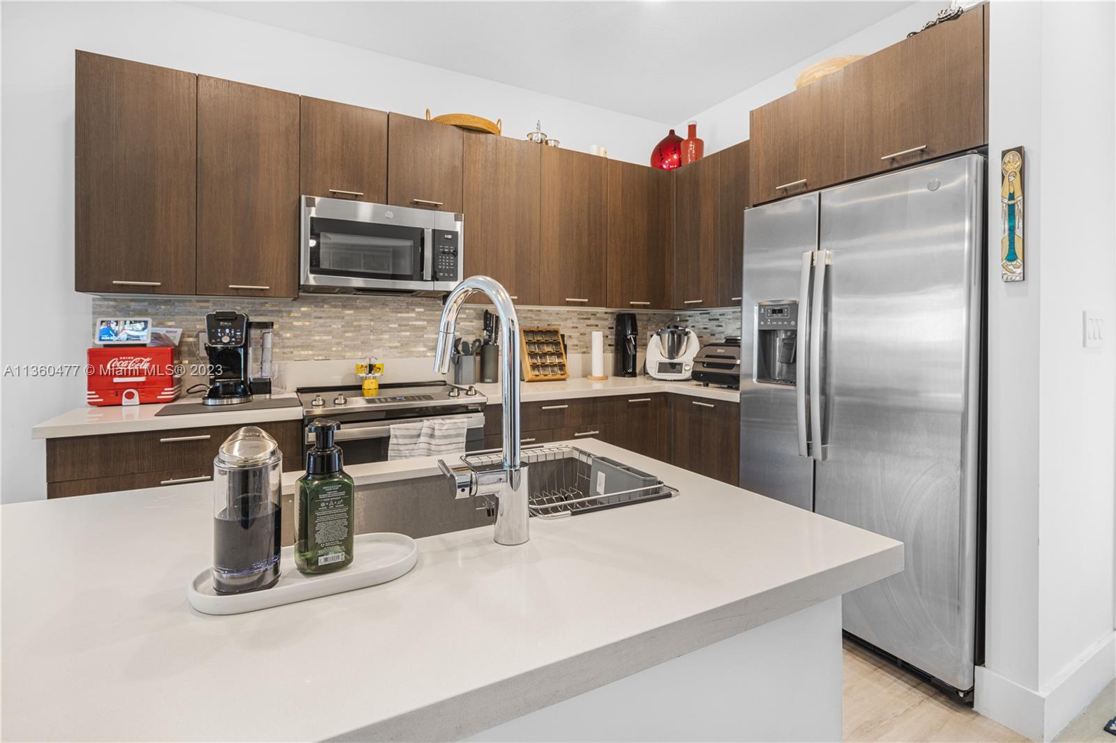 8301 NW 41st St Unit: B-309