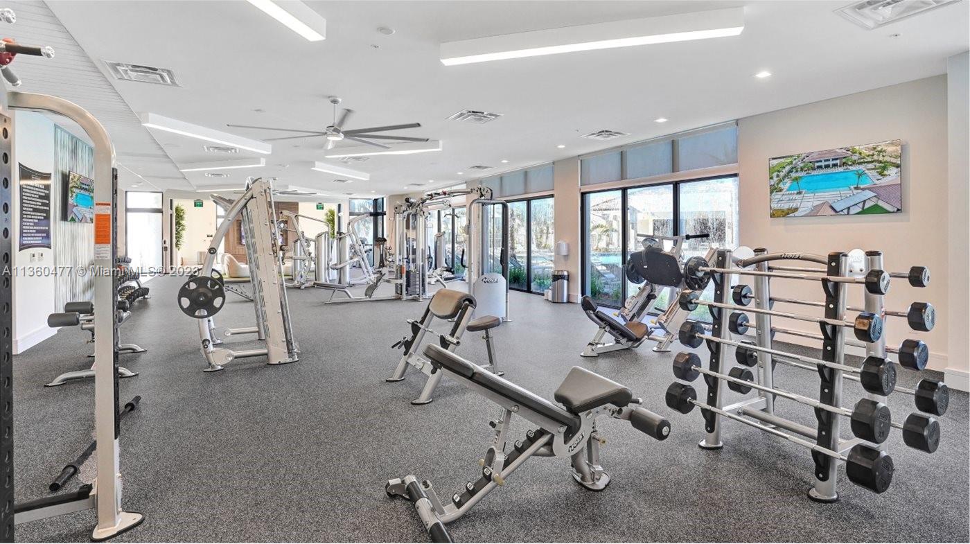 8301 NW 41st St Unit: B-309