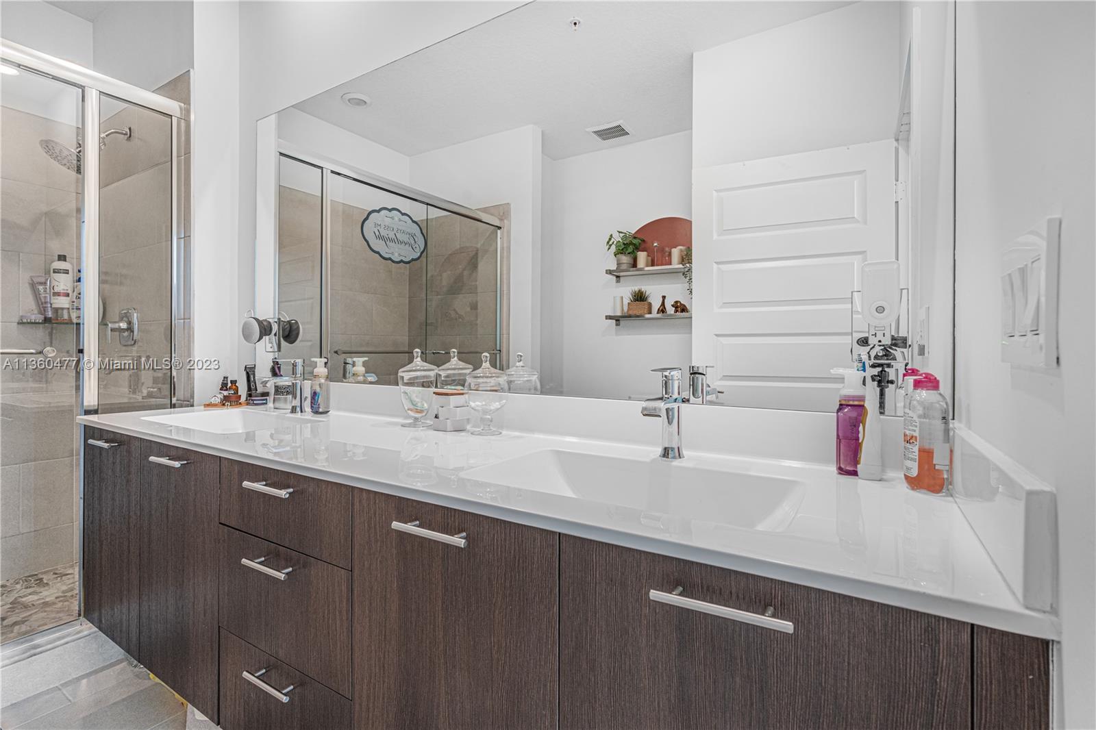 8301 NW 41st St Unit: B-309