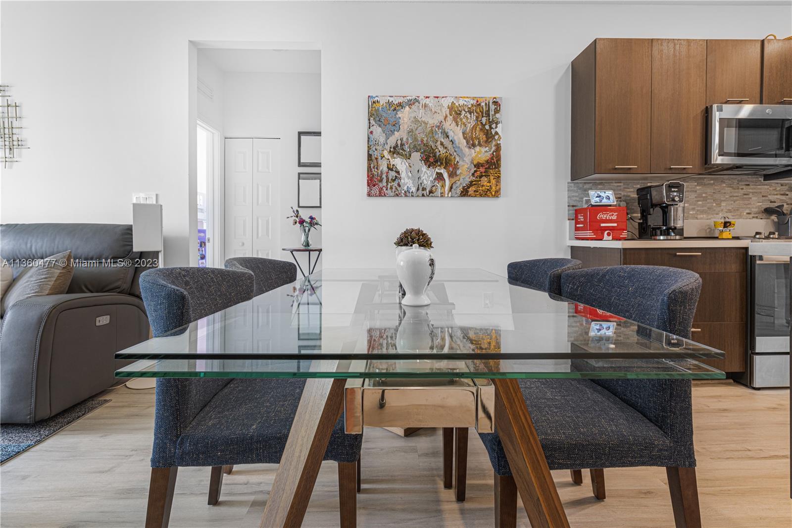 8301 NW 41st St Unit: B-309