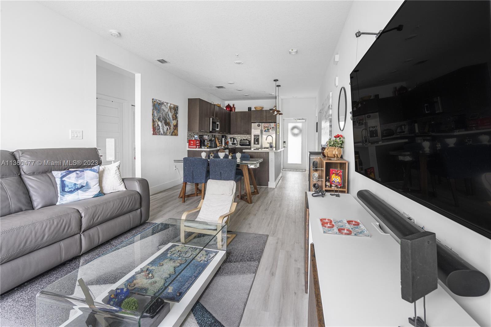 8301 NW 41st St Unit: B-309