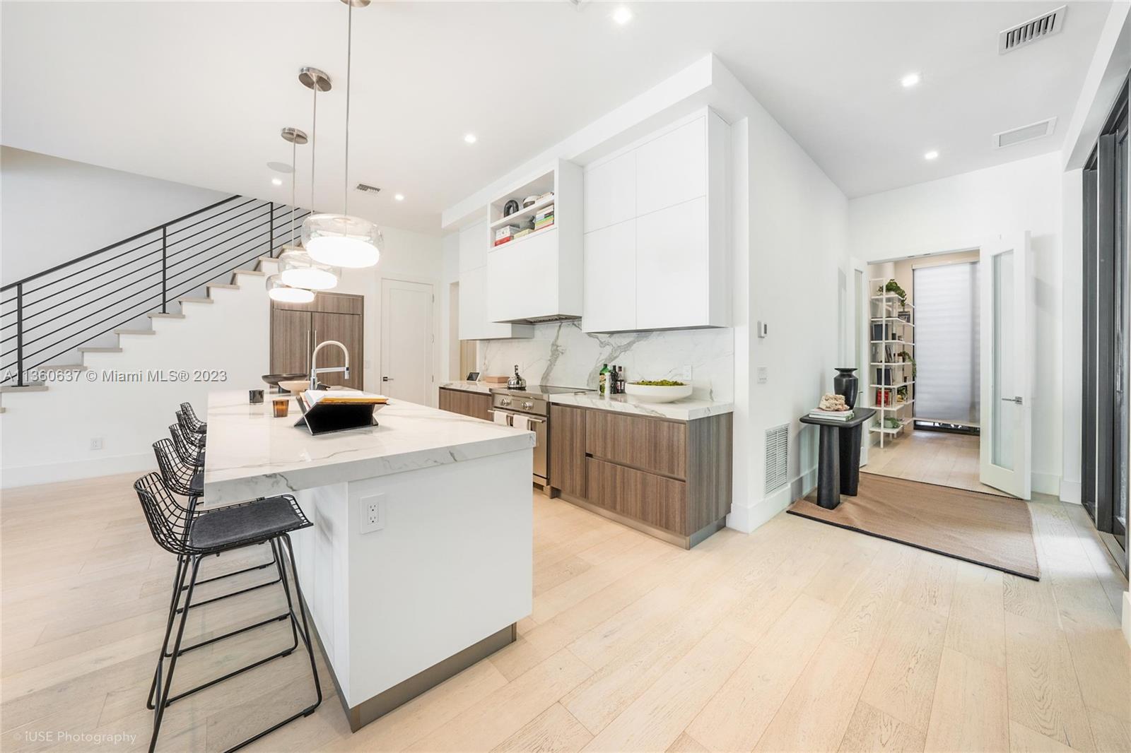 907 Witherspoon Ln