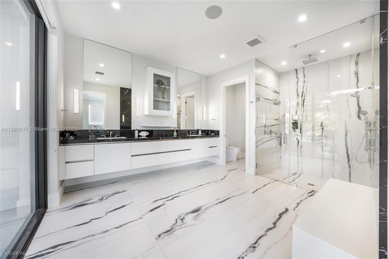 907 Witherspoon Ln