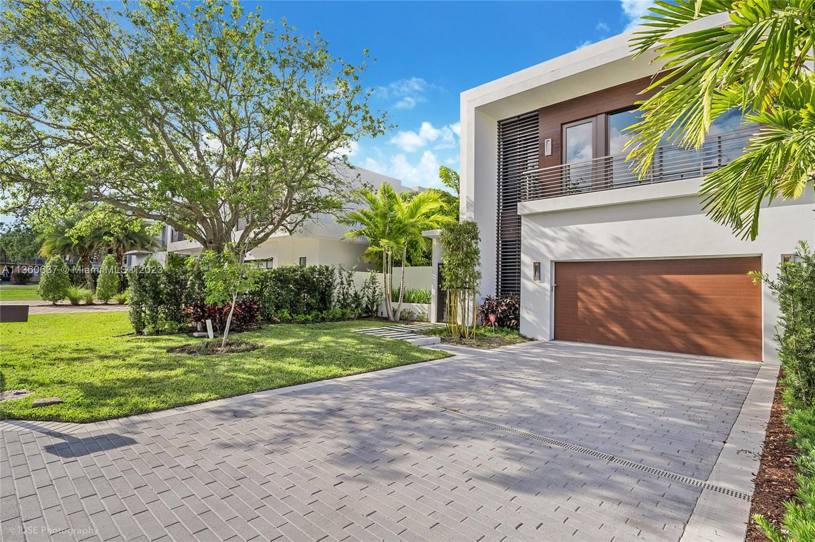 907 Witherspoon Ln