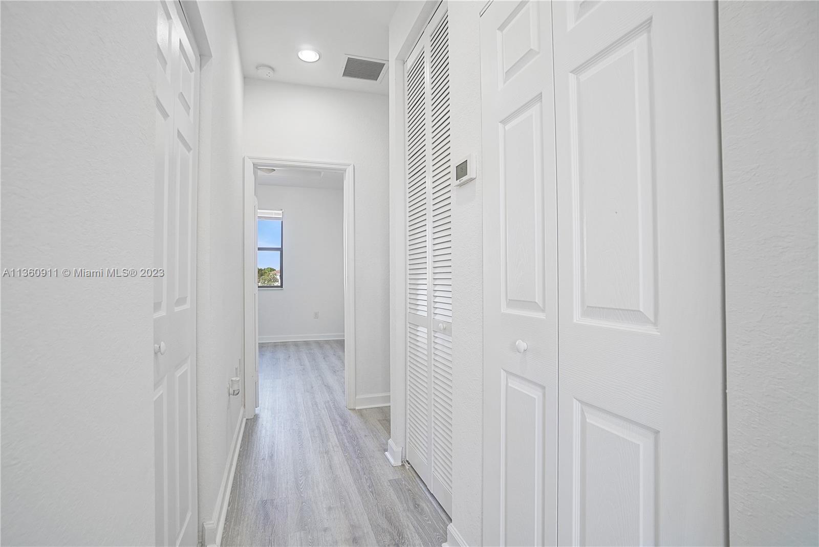 568 SE 32nd Ave