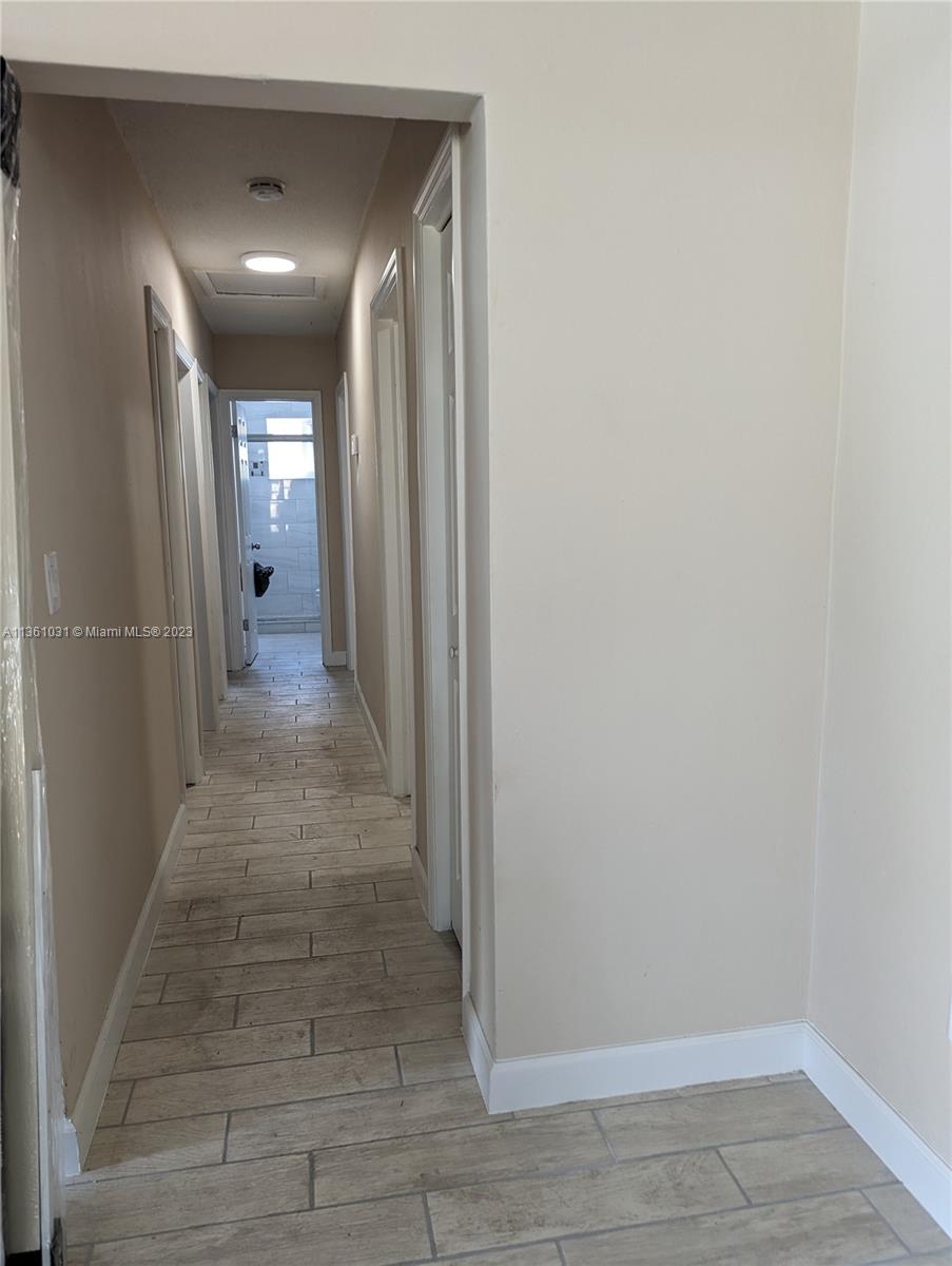 1910 NW 17th St Unit: 1910