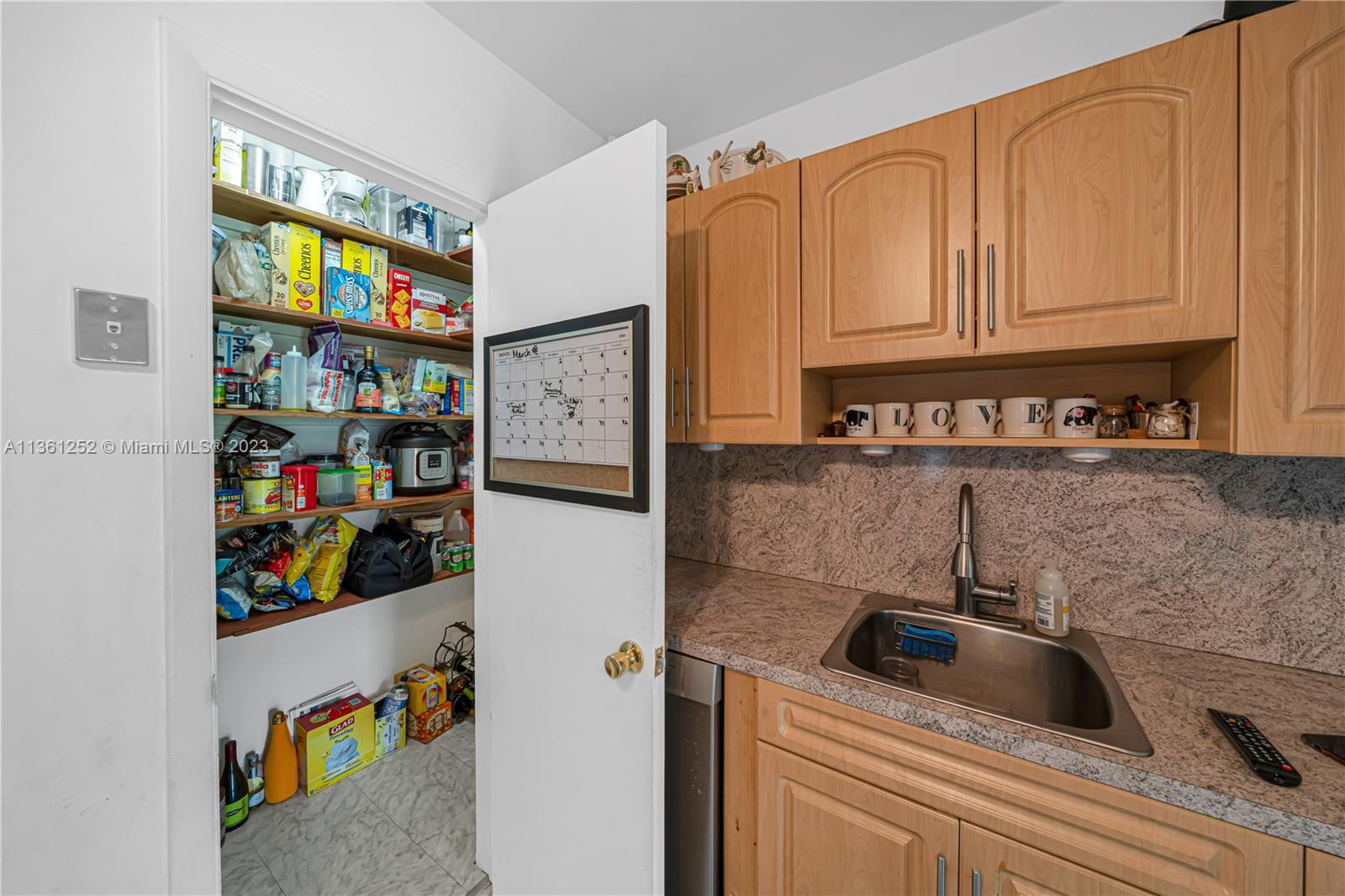 248 Linwood Dr