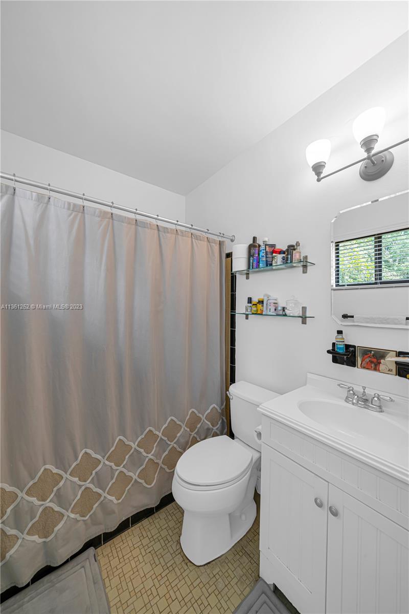 248 Linwood Dr