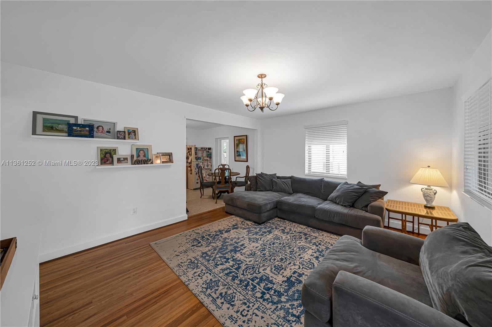 248 Linwood Dr