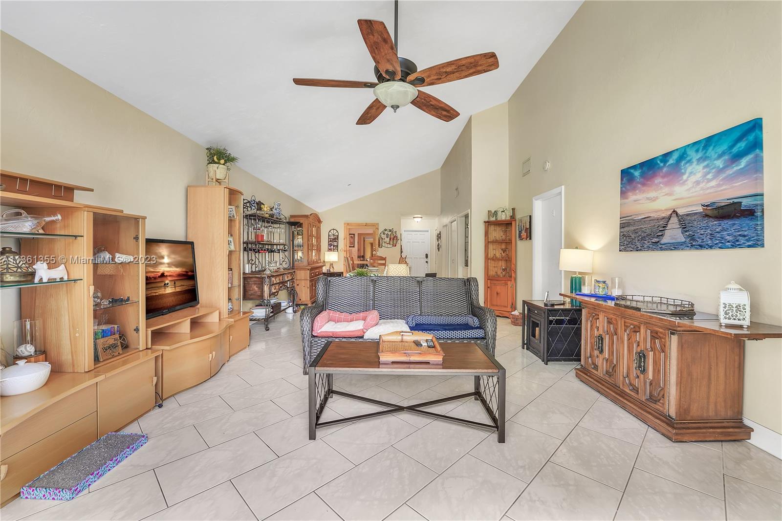 3403 Rose Hill Way Unit: 108