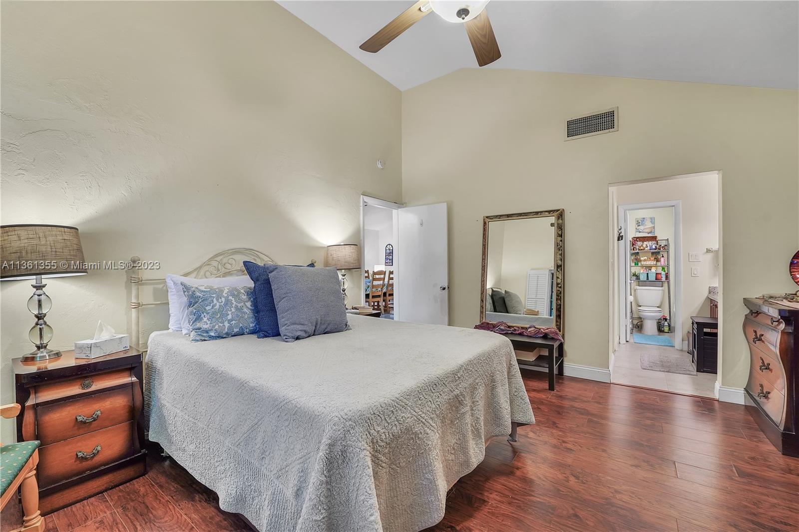 3403 Rose Hill Way Unit: 108