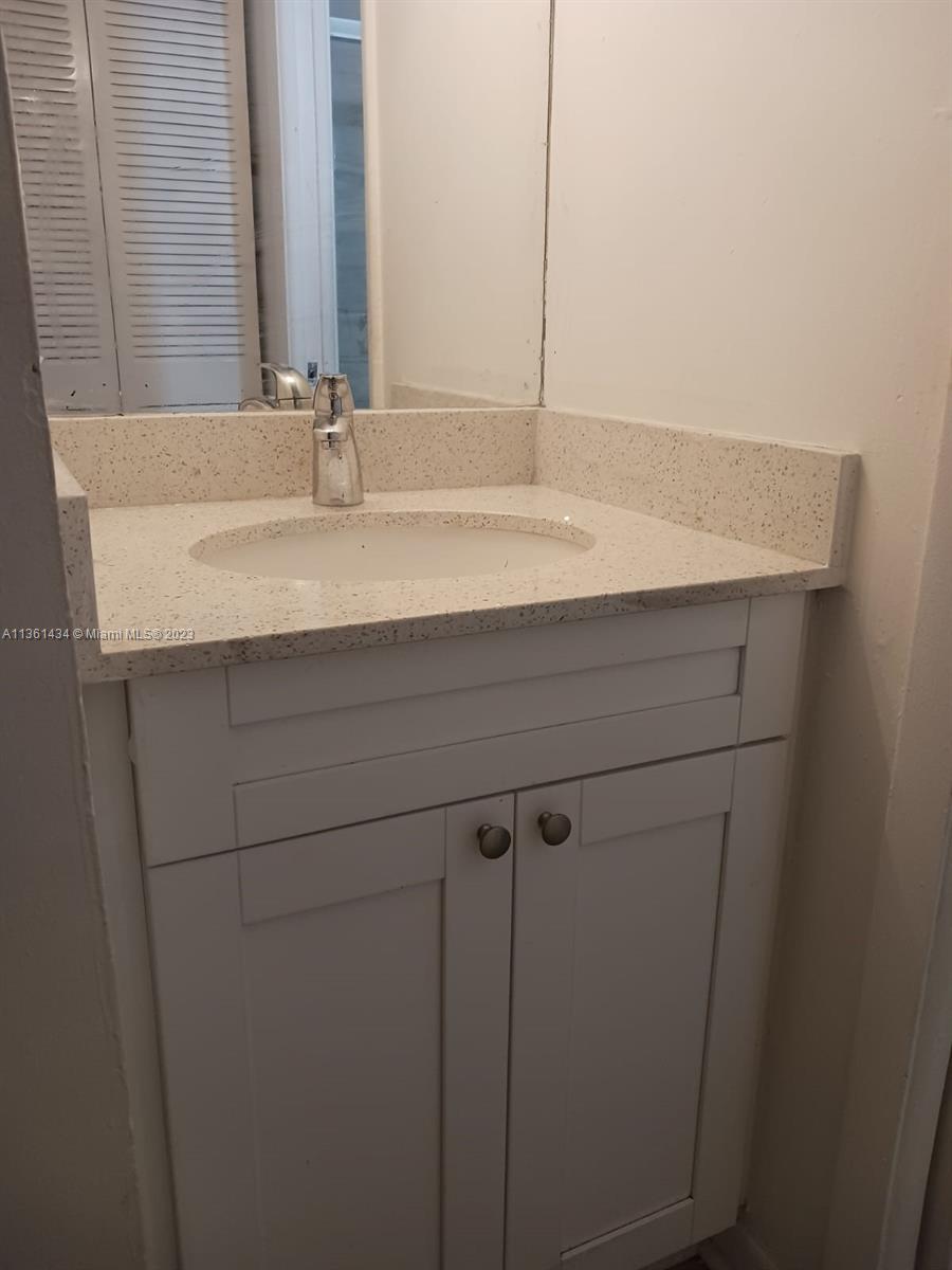 6475 SW 129th Pl Unit: 406-4