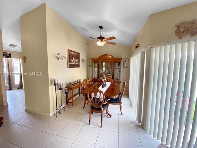 3410 San Remo Cir