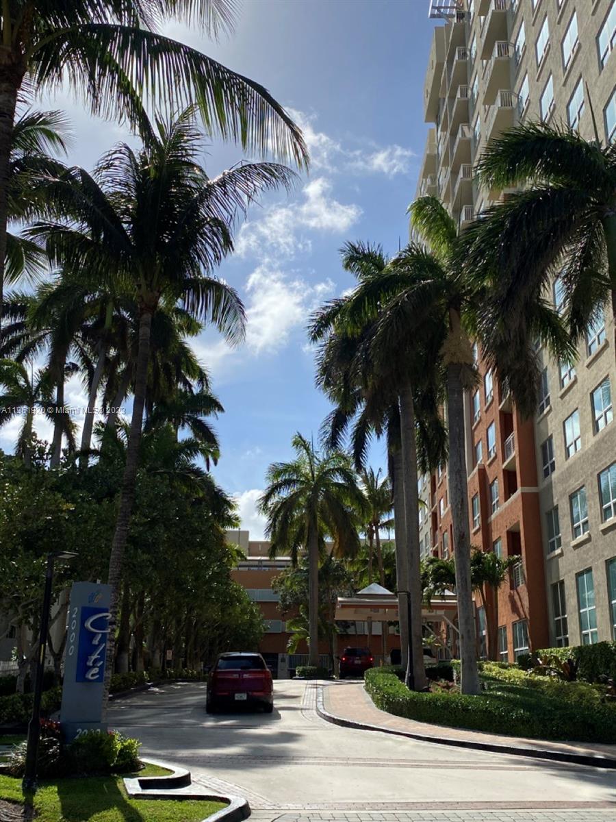 2001 Biscayne Blvd Unit: 2305