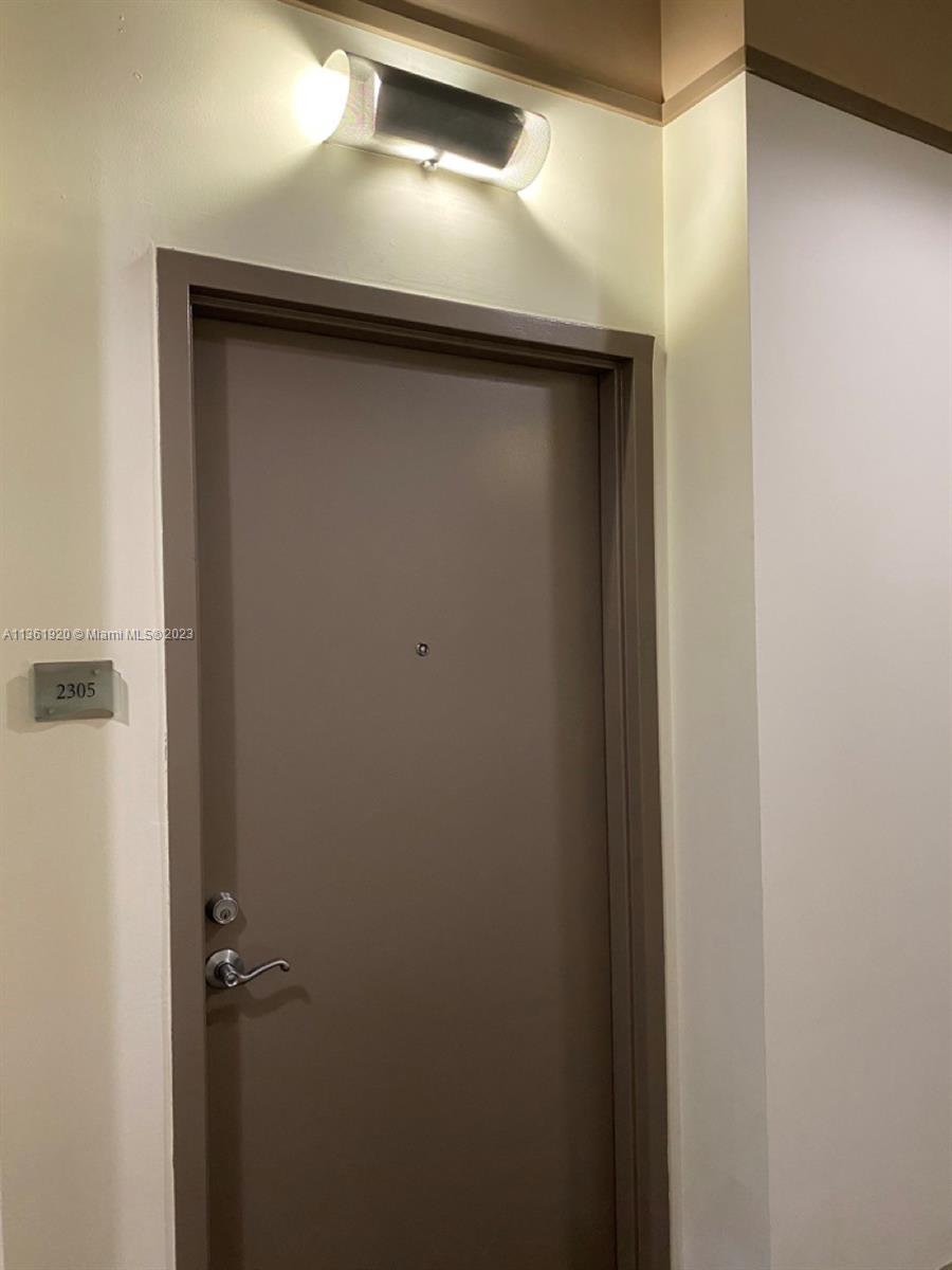 2001 Biscayne Blvd Unit: 2305