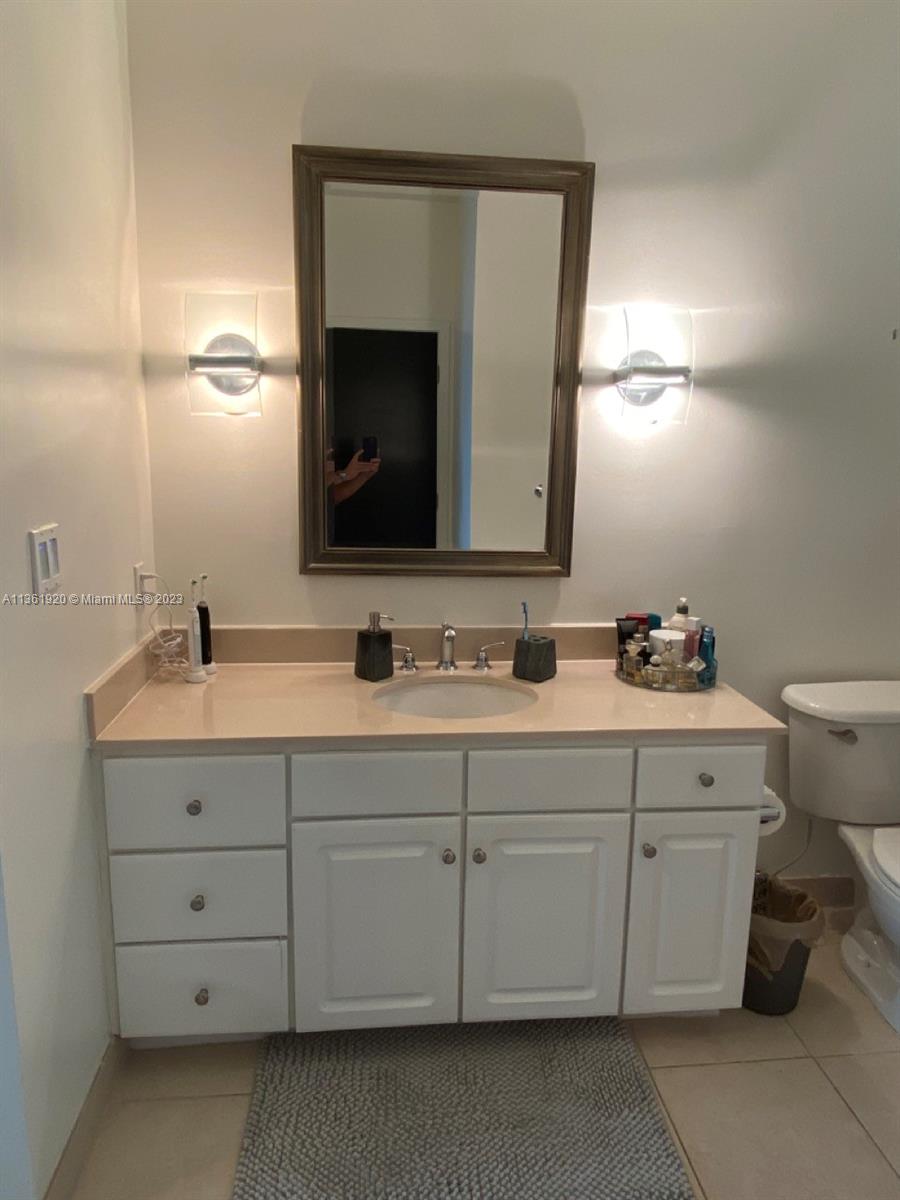2001 Biscayne Blvd Unit: 2305