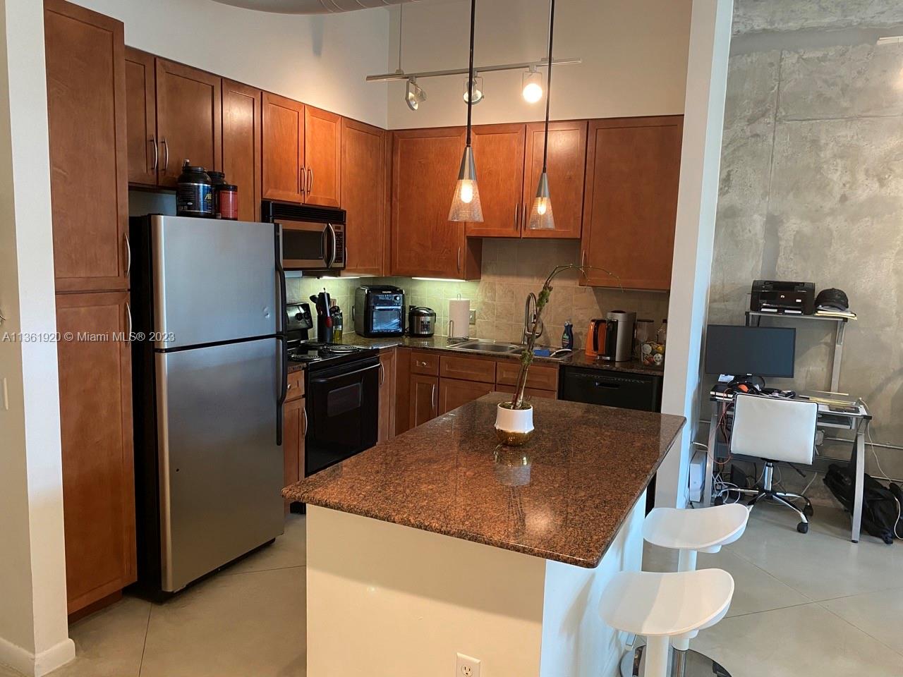 2001 Biscayne Blvd Unit: 2305