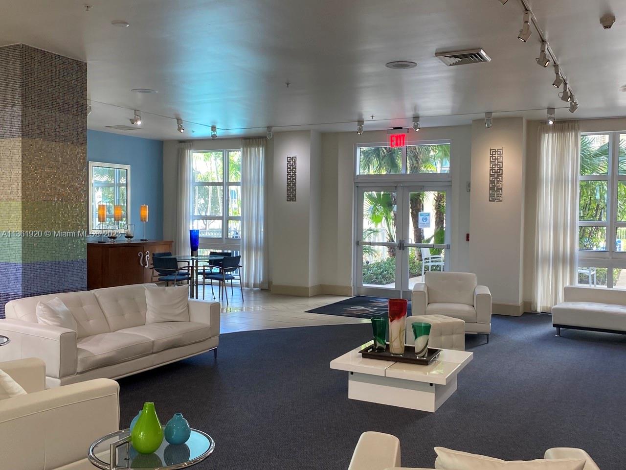 2001 Biscayne Blvd Unit: 2305