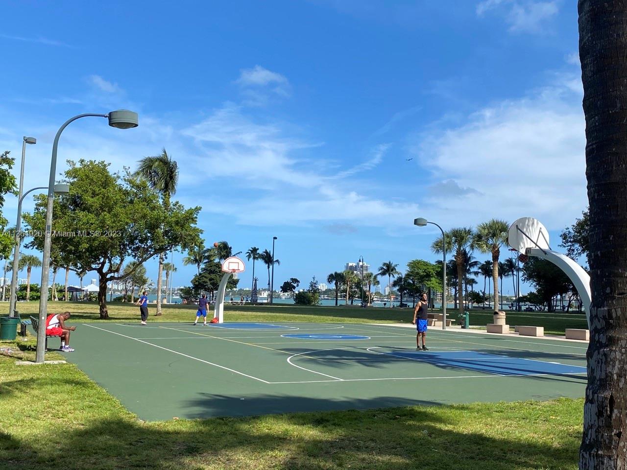 2001 Biscayne Blvd Unit: 2305