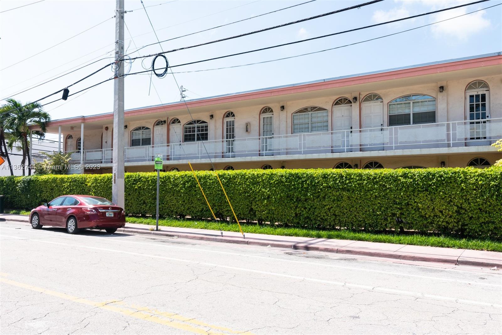 1575 West Ave Unit: 8
