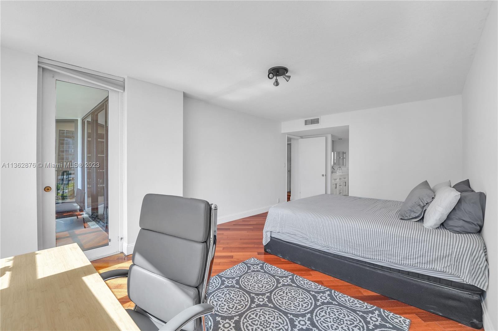 1865 Brickell Ave Unit: A614