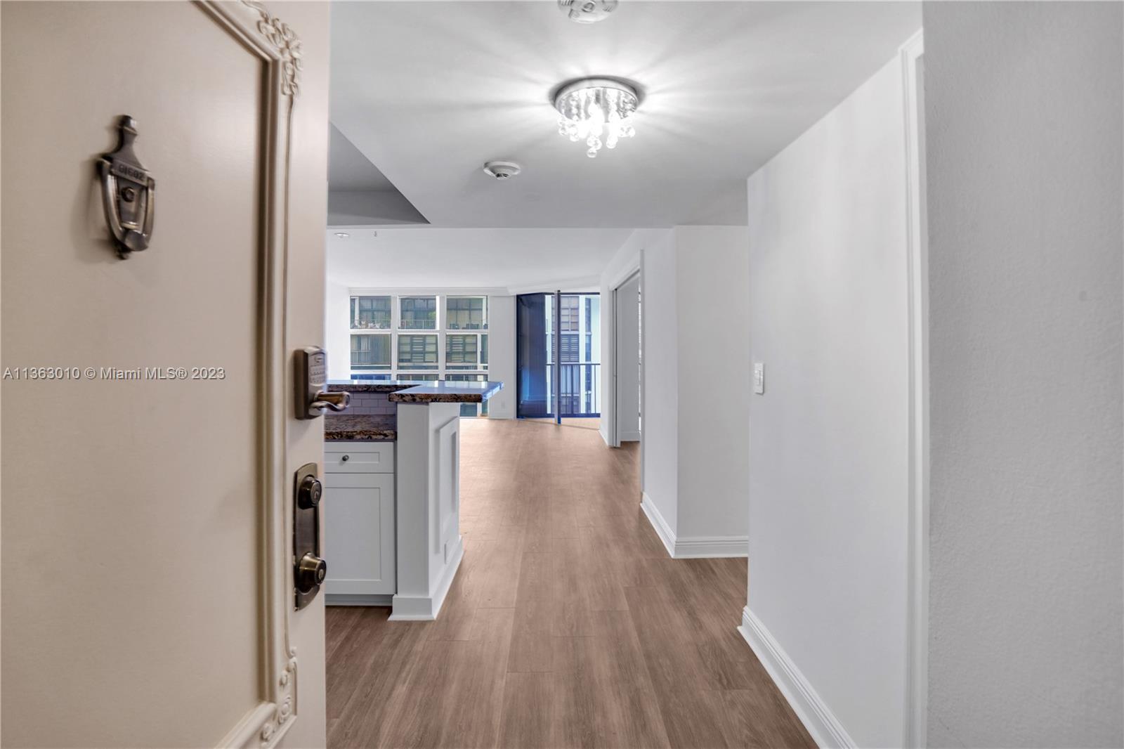 1925 Brickell Ave Unit: D1602-1603