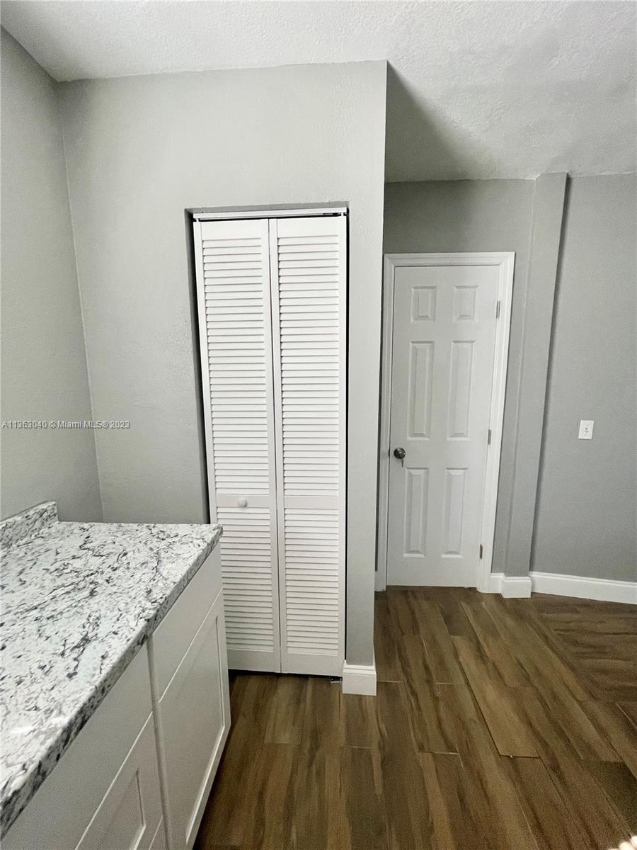 3010 N 73rd Ave Unit: 3010