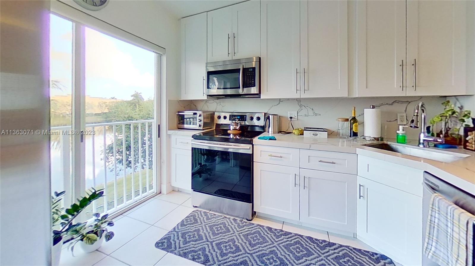 5725 NW 109th Ave Unit: 31
