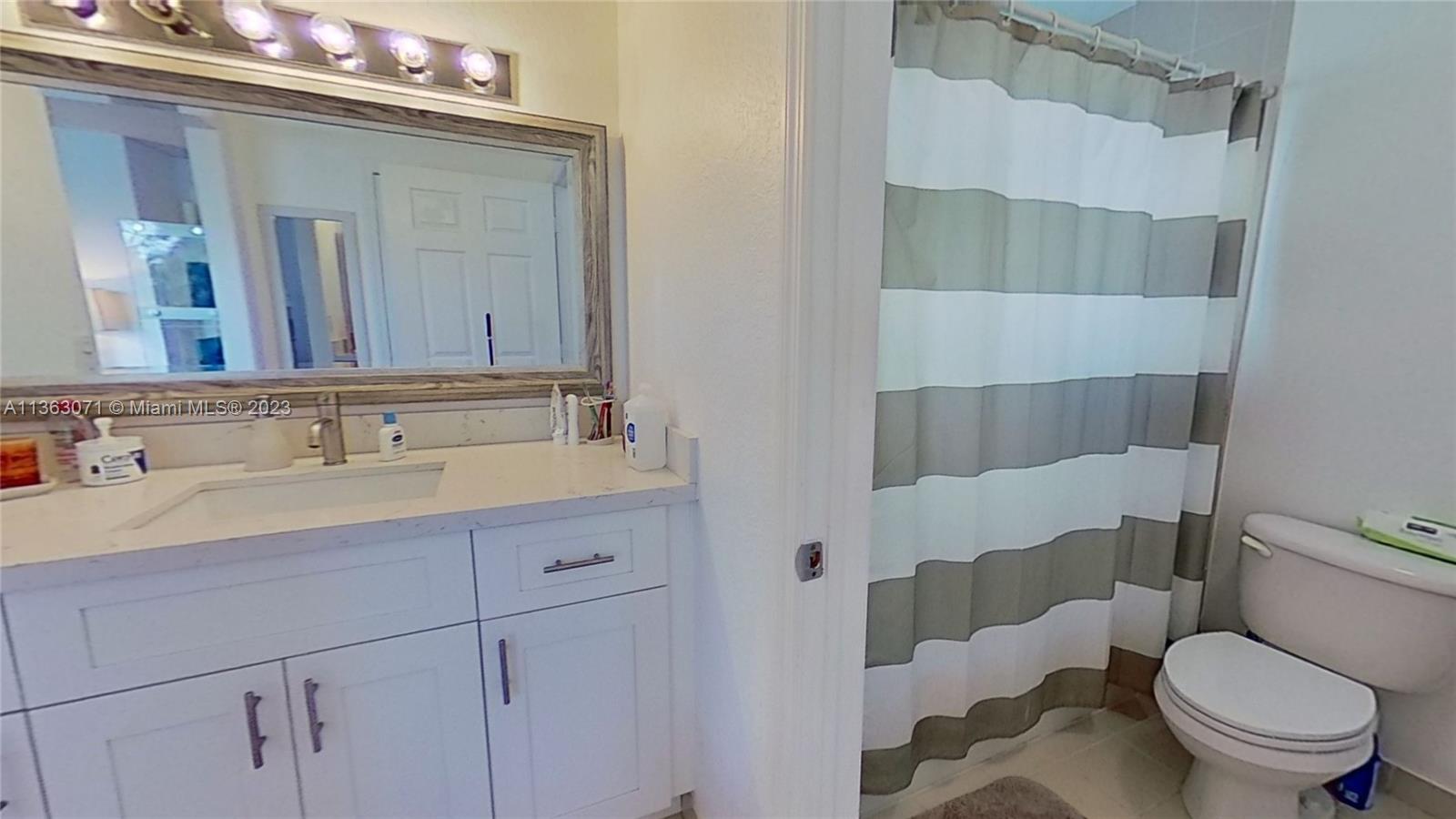 5725 NW 109th Ave Unit: 31