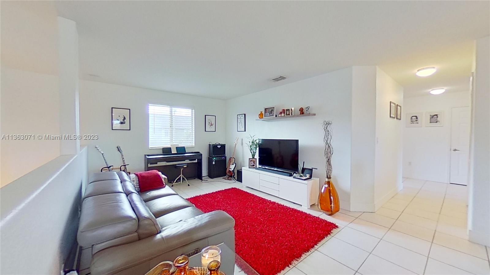 5725 NW 109th Ave Unit: 31