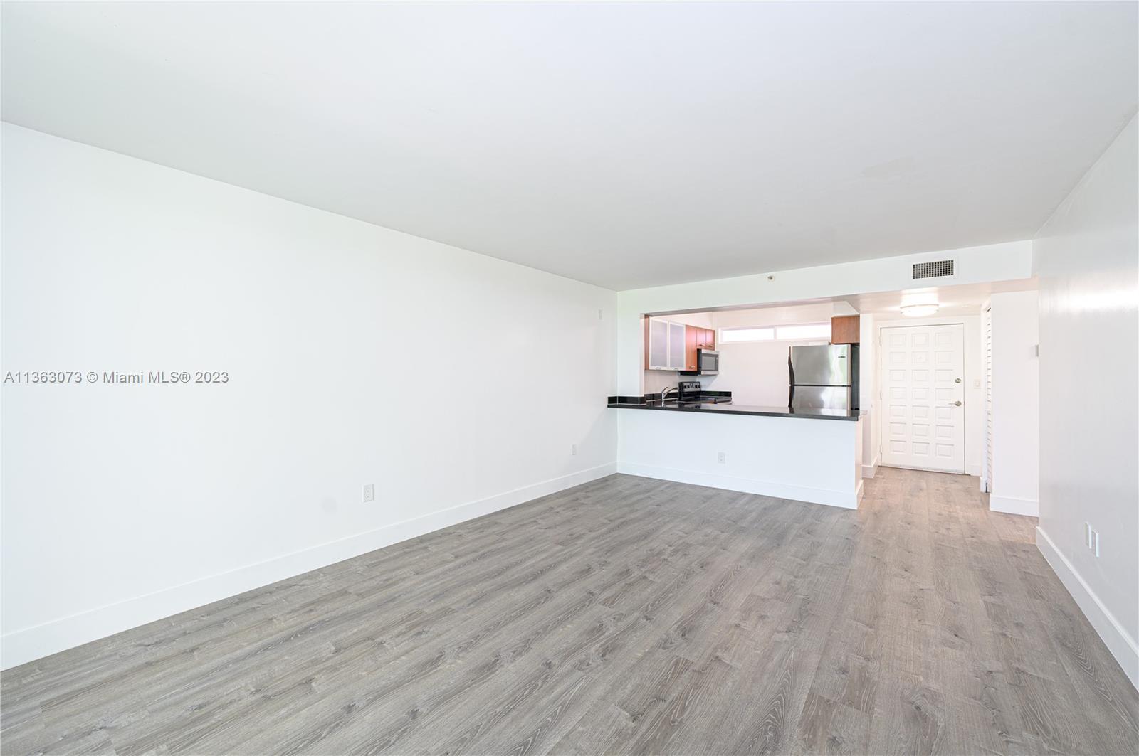 650 NE 64th St Unit: G510