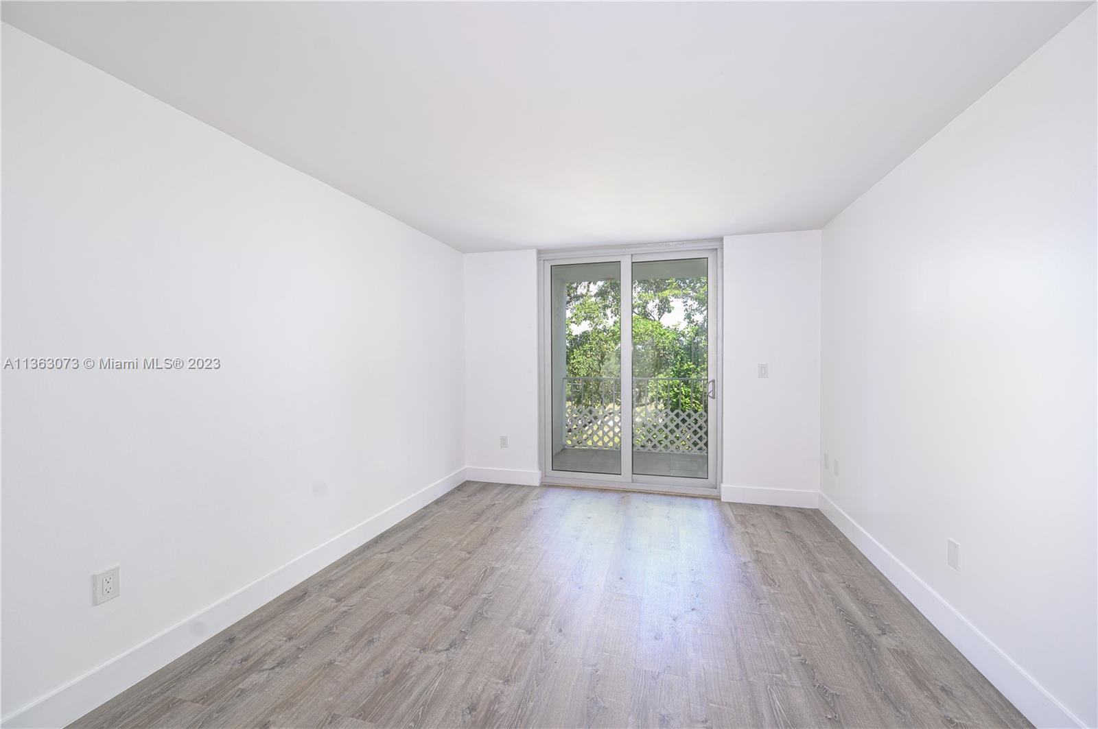 650 NE 64th St Unit: G510