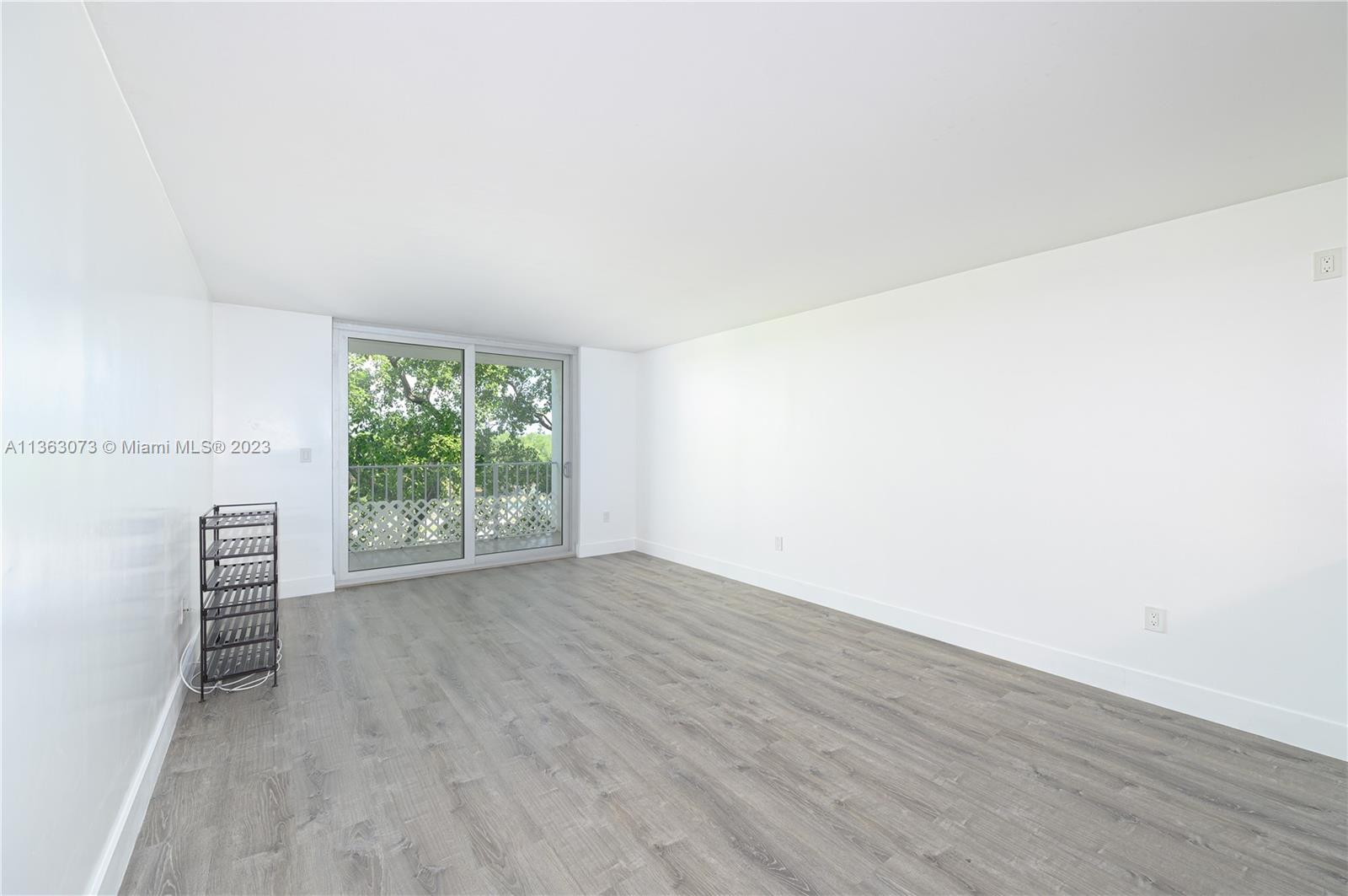 650 NE 64th St Unit: G510